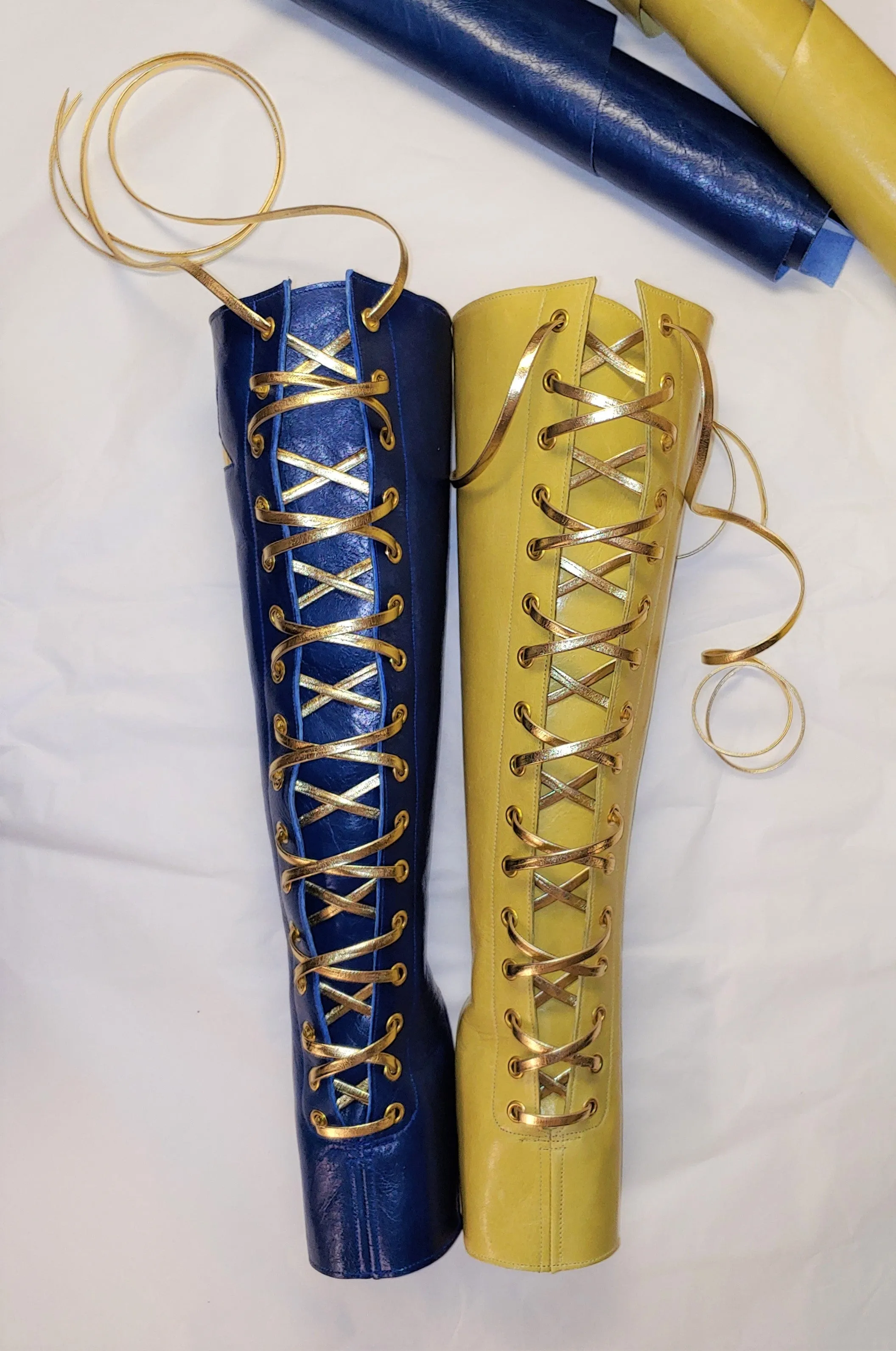 2 Tone Aerial boots w/ FRONT Lacing- Yellow/Blue   3 Gold Stars