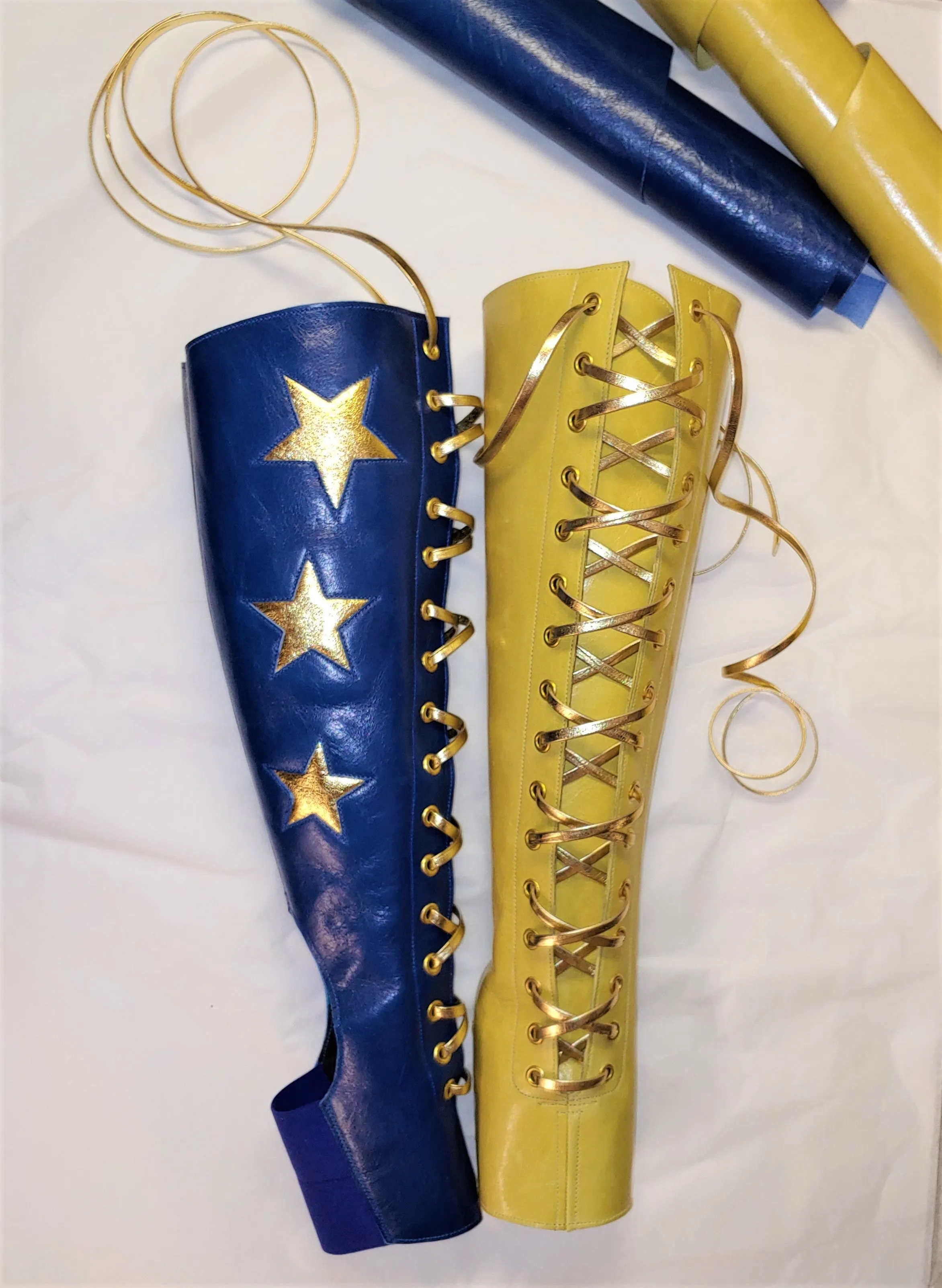 2 Tone Aerial boots w/ FRONT Lacing- Yellow/Blue   3 Gold Stars