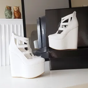 White Cage 16 cm High Heel Wedge Shoes